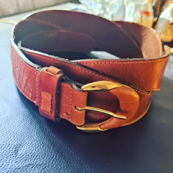 Leather Belt 3" W & 37" Long. By Dayton Hudson, made in Italy. Womens Classic - Picture 2 of 9